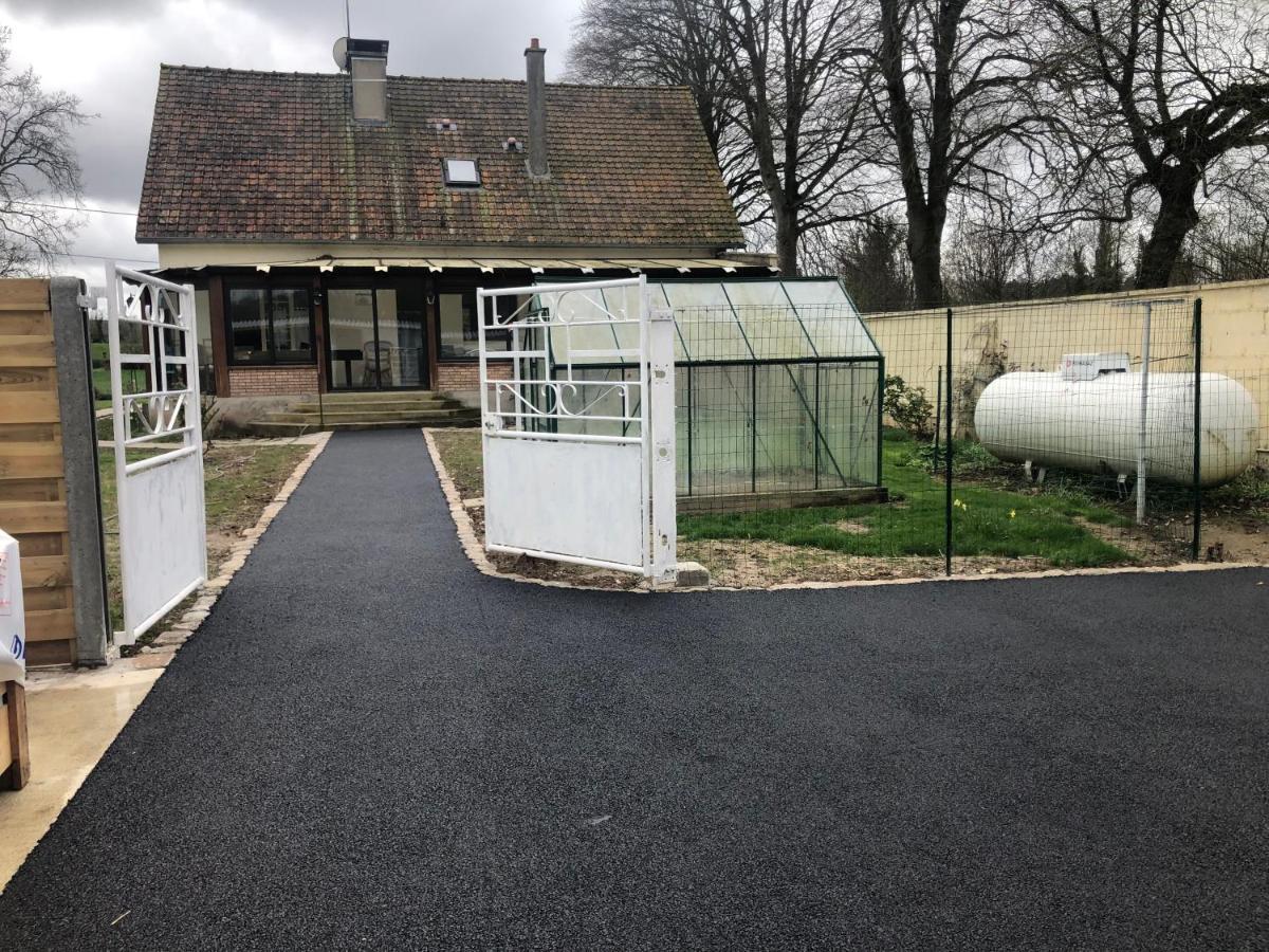 Gite Des 3 Pleureuses Saint-Riquier Exteriör bild